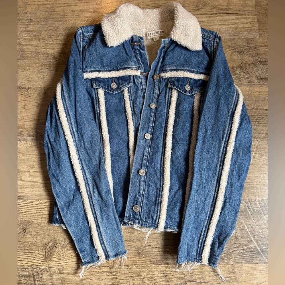 Idyllwind Denim Jacket with Cream Shearling Accents
